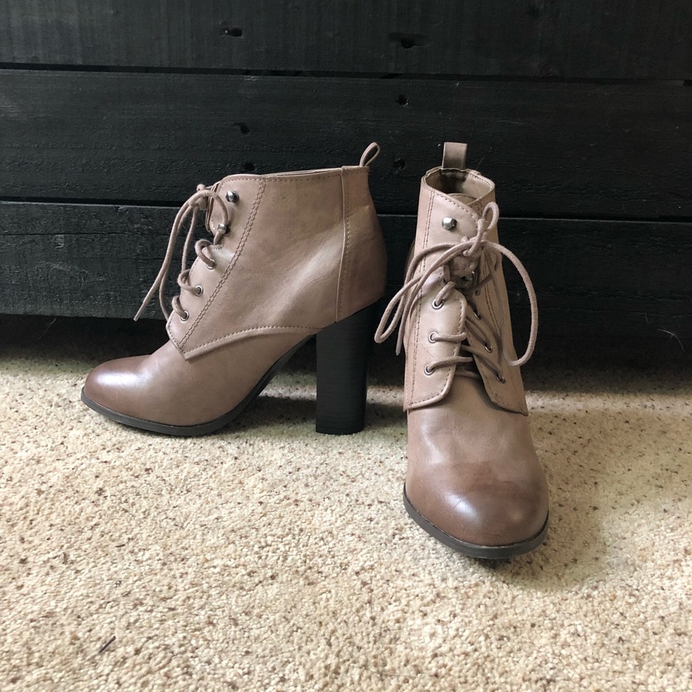 Tan/gray Booties - Picture 3 of 5